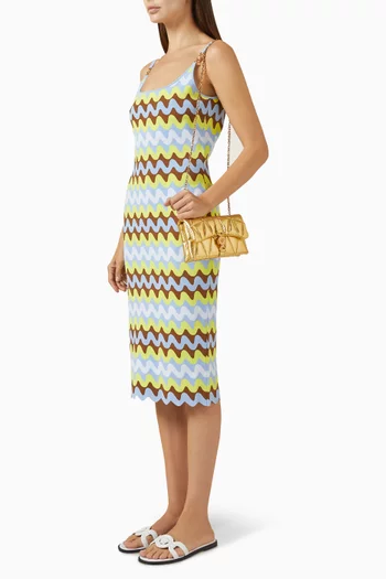 Wave Scoop-neck Midi Dress in Jacquard-knit