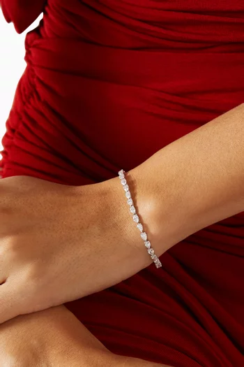 Pear-shaped Diamond Tennis Bracelet in 18kt White Gold