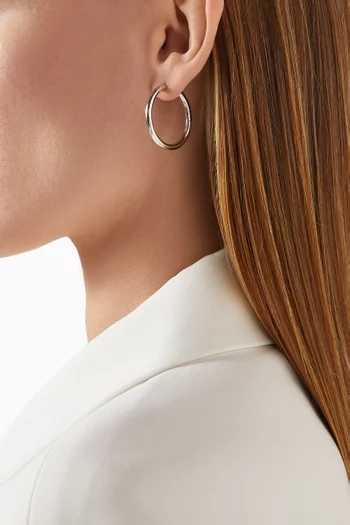 Medium Tunnel Hoop Earrings in Rhodium-plated Brass
