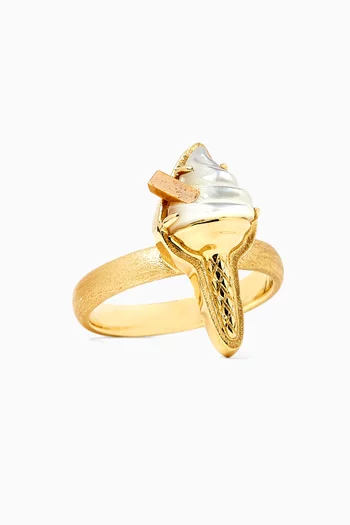 'Icecreamcone' Ring in Mother of Pearl & 18kt Yellow Gold
