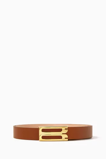 B-buckle Belt in Leather
