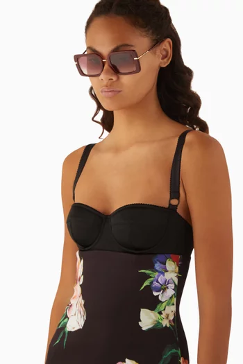 Square Sunglasses in Acetate & Metal