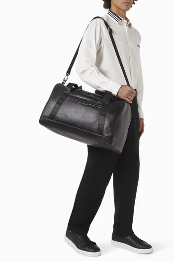 Logo-plaque Duffle Bag in Leather
