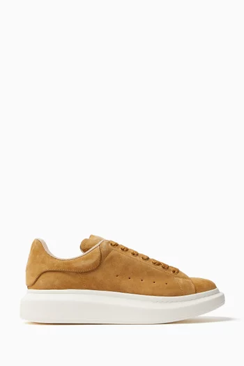 Oversized Sneakers in Suede