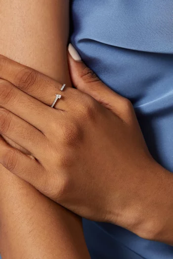 Hera Open Pear Diamond Ring in 18kt White Gold