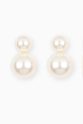 Iris Pearl Earrings in 18kt Gold-plated Brass