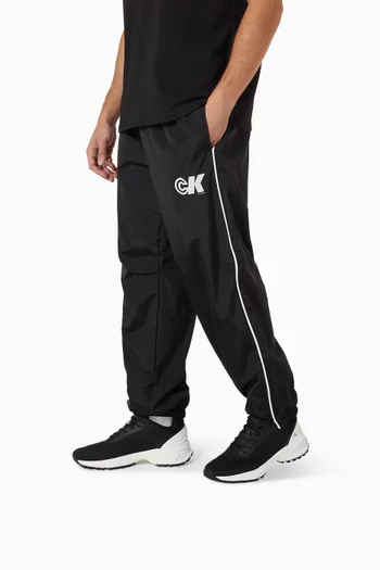 Hike Runner Sneakers in Tech Knit