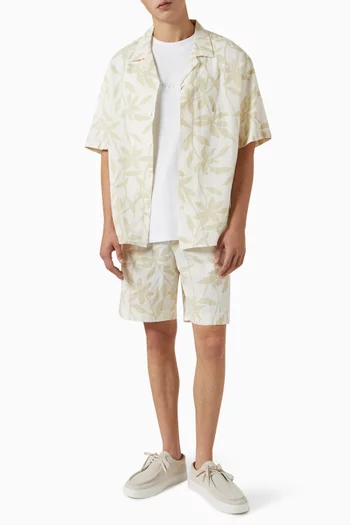 Pull-on Relaxed Shorts in Linen-cotton Blend