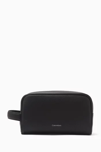 CK Must Logo Zip-through Wash Bag