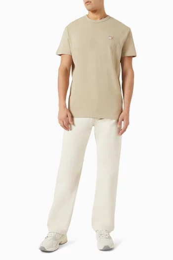 تي شيرت بشارة شعار الماركة قطن