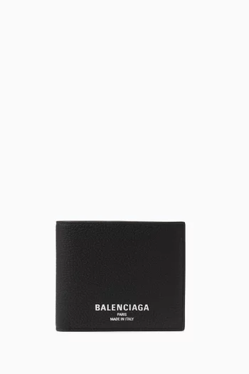 Credit Square Folded Wallet in Leather