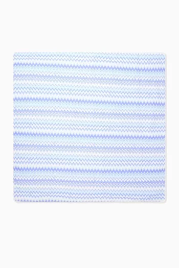 كيس نوم بنقشة خطوط متعرجة وشعار الماركة