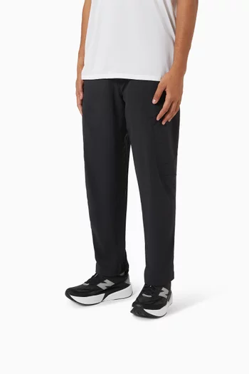 سنيكرز ريبيل بتقنية FuelCell v5 قماش شبكي