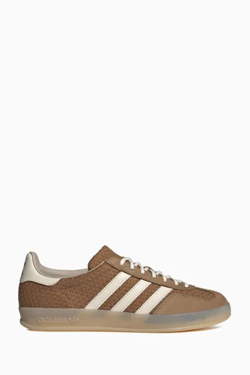 Gazelle Low-top Sneakers in Knit