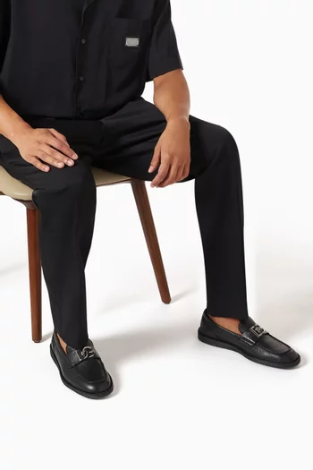 Logo Plaque Loafers in Leather
