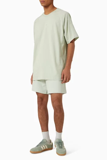Premium Essentials T-shirt in Cotton