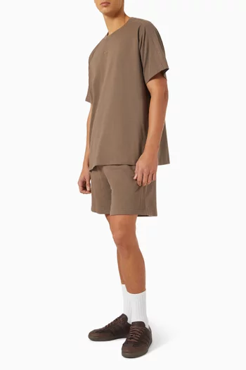 Premium Essentials T-shirt in Cotton