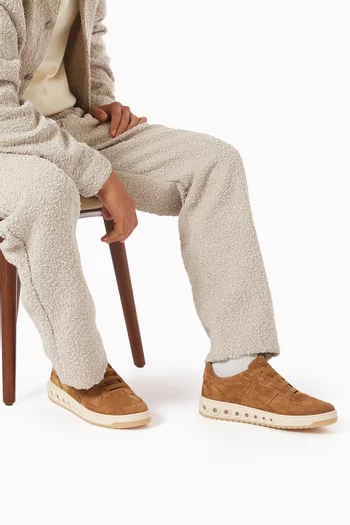 004 Sneakers in Suede
