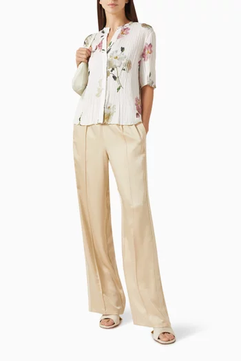 بلوزة ويلتد بطيات ونقشة زهور الفاوانيا