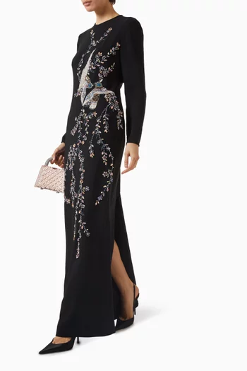 فستان سهرة سيريانا مزين بتطريزات كريب