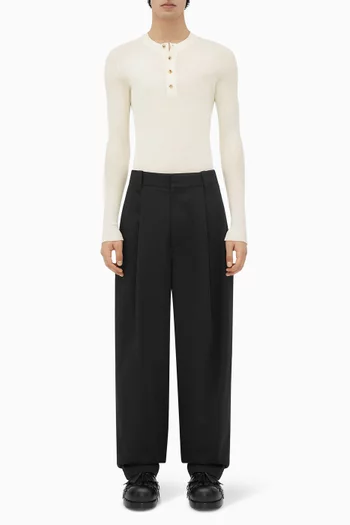 Wide-leg Pants in Dry Mouline Wool