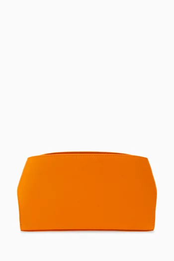 Hug Crossbody Bag in Leather