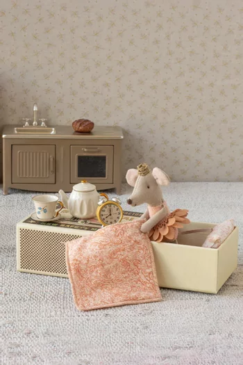 Little Sister Princess Mouse in a Matchbox Bed