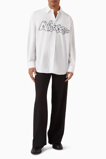 قميص بشعار الماركة بتصميم مكعبات قطن