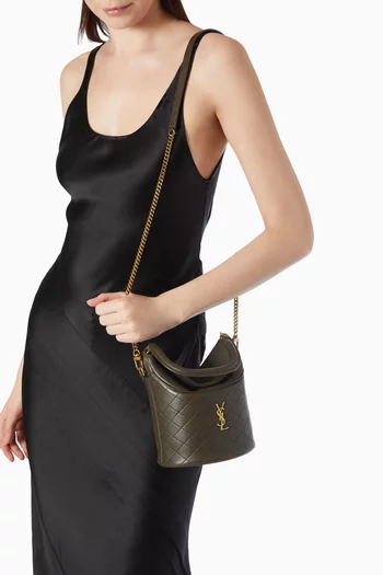 Gaby Bucket Bag in Leather