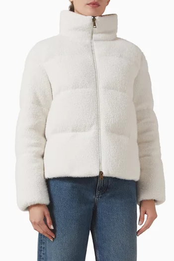 جاكيت مورناس قصير مبطّن بالزغب