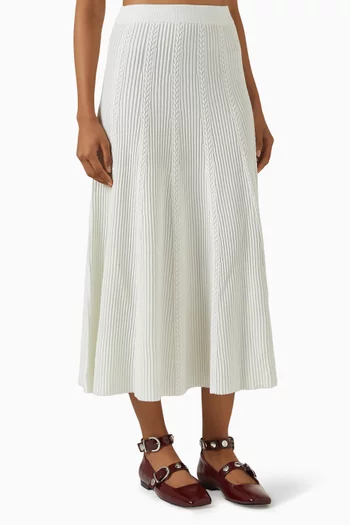 تنورة جوجير منسوجة بغرزة الضفيرة