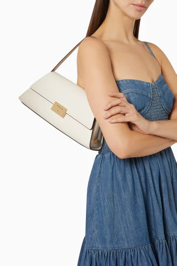 حقيبة كتف لودلو متوسطة جلد