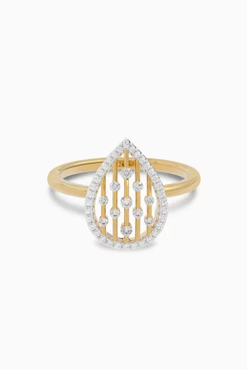 Pear Diamond Ring in 18kt Gold