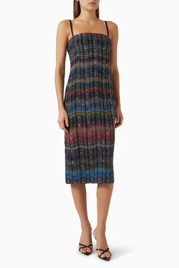 فستان مطرز بالترتر