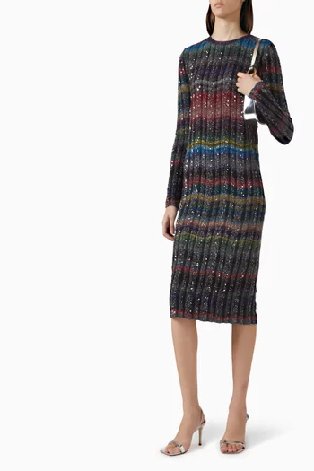 فستان مطرز بالترتر