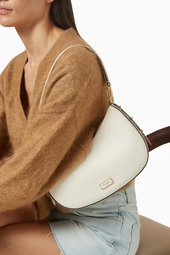 حقيبة كتف هوبو ليف صغيرة جلد