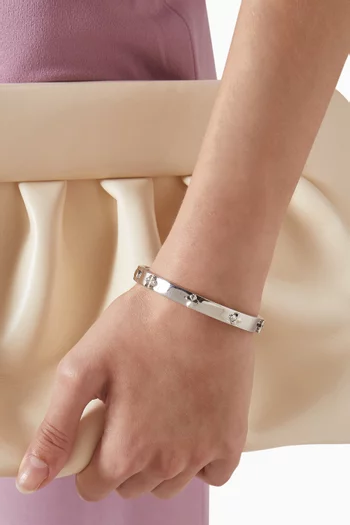 Spade Flower Hinge Bangle in Gold-tone Brass