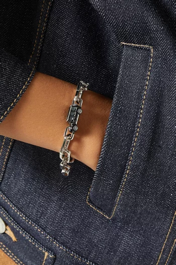 حلية بتصميم سيارة SUV فضة إسترلينية