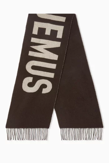 L'écharpe Logo Scarf in Virgin Wool