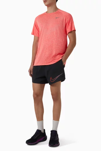 تي شيرت للجري سترايد بتقنية Dri-FIT ADV