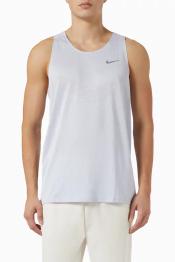 تي شيرت سترايد بلا أكمام للجري بتقنية Dri-FIT ADV‏