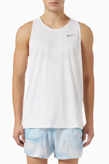 تي شيرت سترايد بلا أكمام للجري بتقنية Dri-FIT ADV‏
