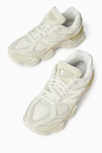 9060 Sneakers in Synthetic Suede & Mesh
