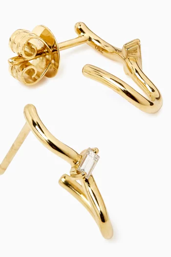 Medium Timeless Baguette Diamond Earrings in 18kt Gold
