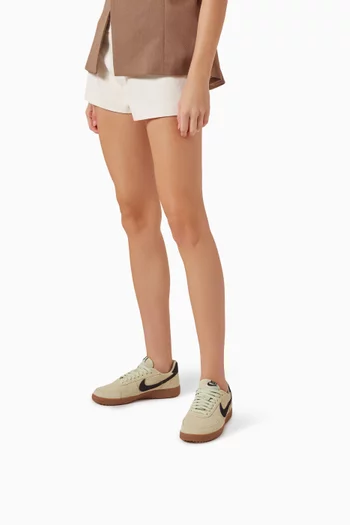 سنيكرز فيلد جينرال 82' شمواه