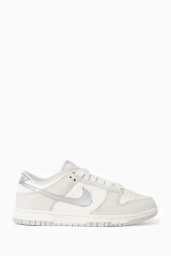 Dunk Low Sneakers in Leather & Suede