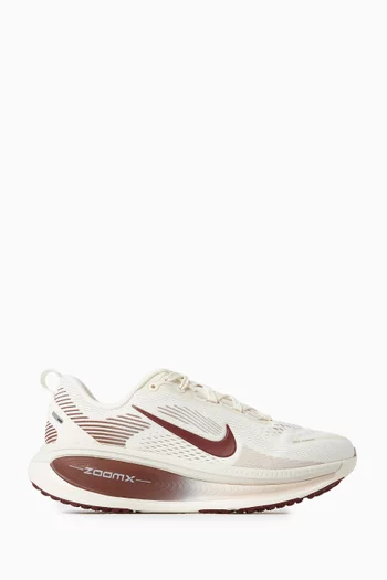 Vomero 18 Sneakers in Mesh