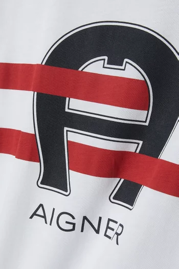 تي شيرت بشعار الماركة قطن