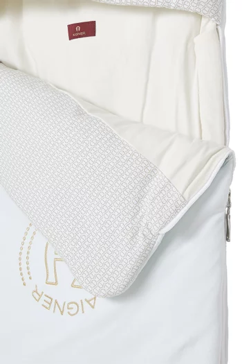 Logo Baby Nest in Cotton