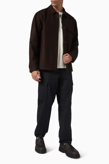 قميص بنمط جاكيت غوست نايلون